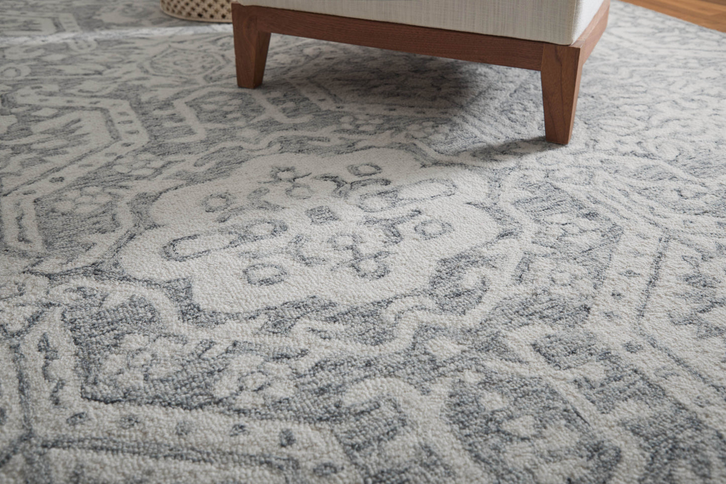 9' X 12' Gray And White Geometric Hand Tufted Area Rug-7